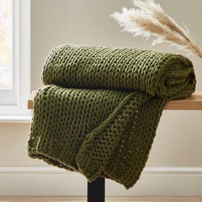 Chunky Knit Throw — £50